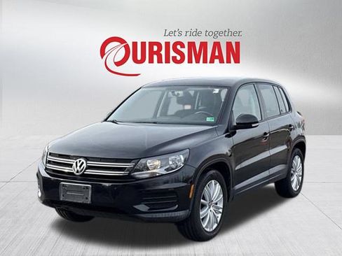 Used 2013 Volkswagen Tiguan S image 5