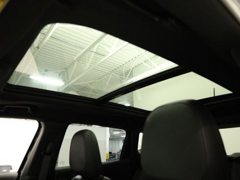 Used 2021 Jeep Compass 80th Special Edition w/ Sun and Sound Group image 35