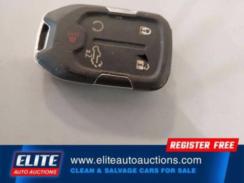 Used 2019 Chevrolet Silverado 1500 LT Trail Boss AWD/4WD image 22