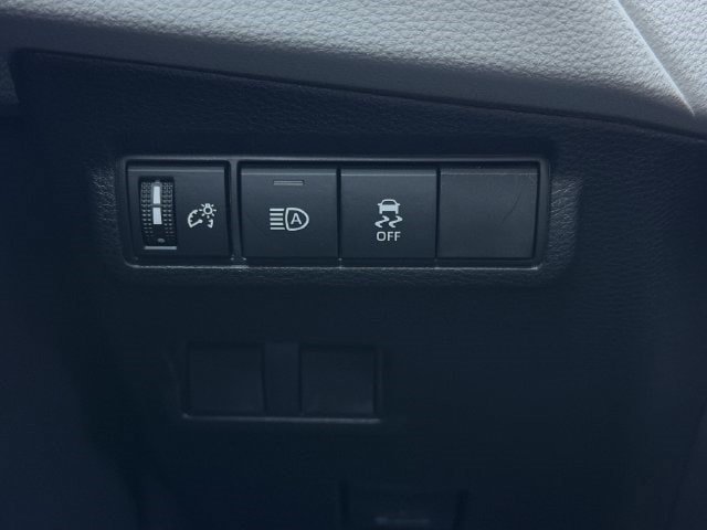 New 2026 Toyota Corolla Cross LE FWD image 20