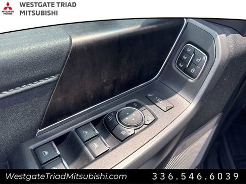 Used 2023 Ford F350 Lariat AWD/4WD image 11