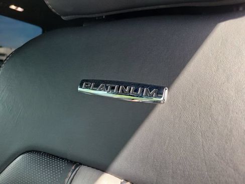 Used 2018 Ford F250 Platinum w/ Platinum Ultimate Package AWD/4WD image 16
