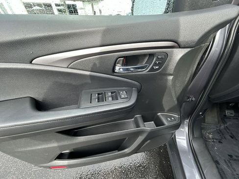 Certified 2022 Honda Pilot Special Edition image 13