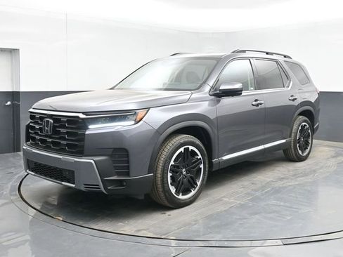New 2026 Honda Pilot Touring image 5