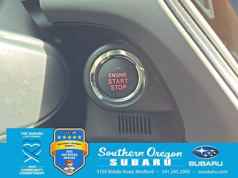 New 2026 Subaru Crosstrek 2.5i Limited w/ Popular Package #3A AWD/4WD image 16