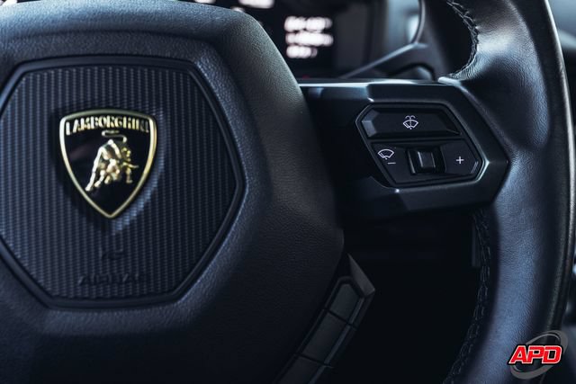 Used 2019 Lamborghini Huracan LP 580-2 RWD image 92