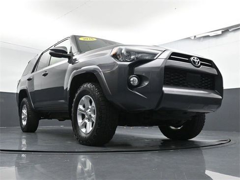 Used 2020 Toyota 4Runner SR5 Premium image 24