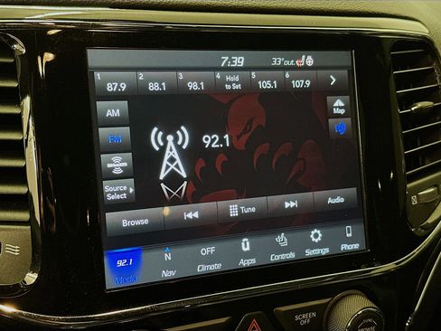 Used 2020 Jeep Grand Cherokee Limited image 21