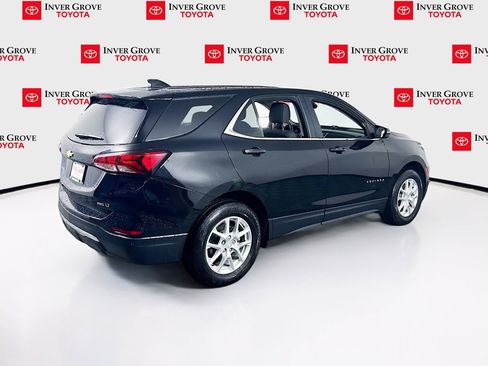 Used 2022 Chevrolet Equinox LT AWD/4WD image 5