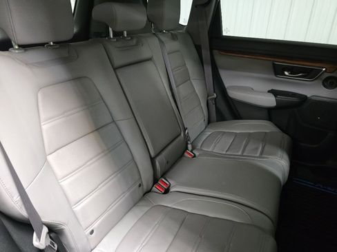 Used 2018 Honda CR-V Touring image 17