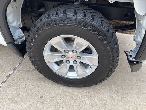 Certified 2023 GMC Sierra 1500 Pro AWD/4WD image 19