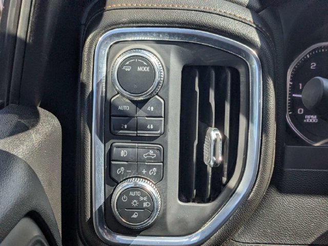 Used 2023 GMC Sierra 2500 AT4 AWD/4WD image 23