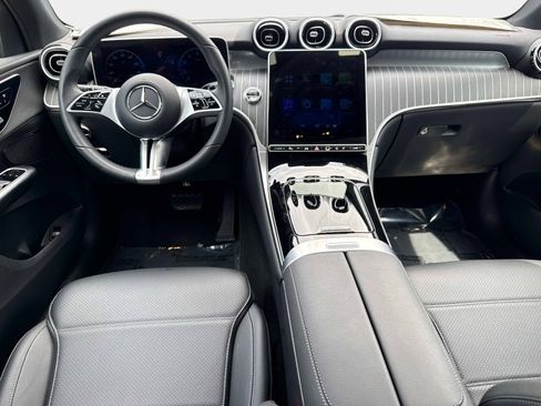 Certified 2026 Mercedes-Benz GLC 300 image 17