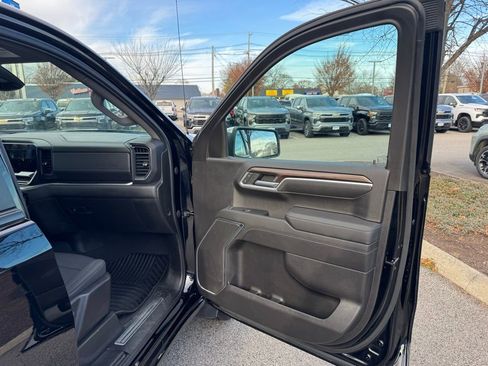 Used 2022 Chevrolet Silverado 1500 LT image 23