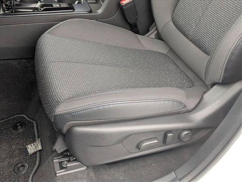 Used 2026 Subaru Forester Premium AWD/4WD image 4