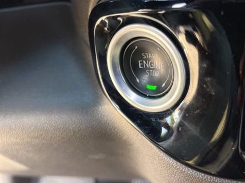 Used 2025 Chevrolet Silverado 1500 LT RWD image 22