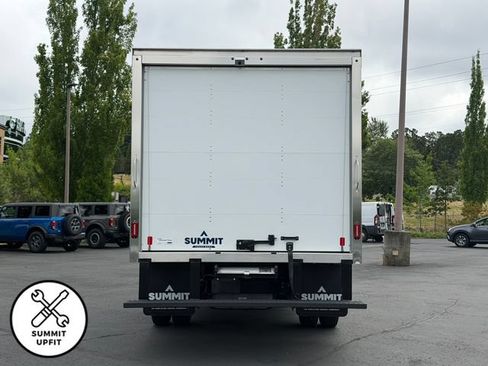 New 2027 Ford E-350 and Econoline 350 Super Duty w/ Power Equipment Group RWD image 5