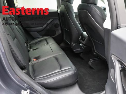 Used 2020 Tesla Model Y Long Range AWD/4WD image 19