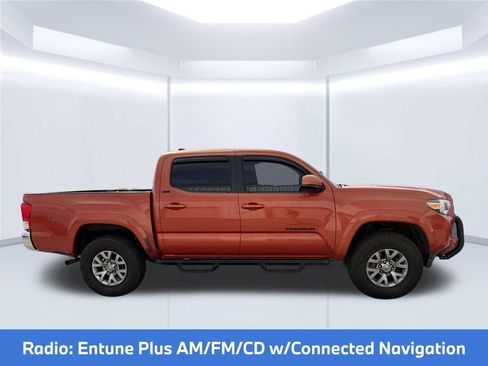 Used 2016 Toyota Tacoma SR5 w/ SR5 Appearance Package (SN) RWD image 5