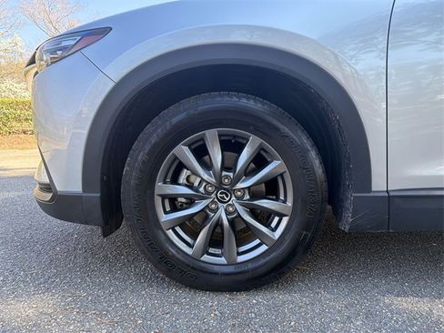 Used 2023 MAZDA CX-9 Touring image 10