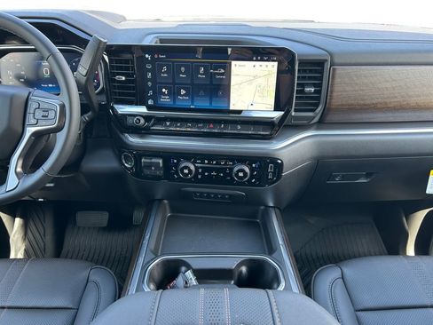 New 2026 Chevrolet Silverado 3500 High Country w/ High Country Premium Package AWD/4WD image 12