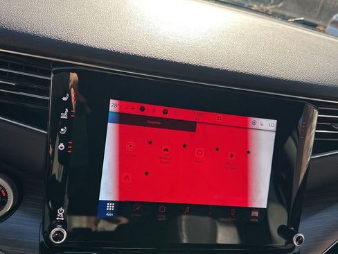 Used 2024 Jeep Wagoneer Series II image 17