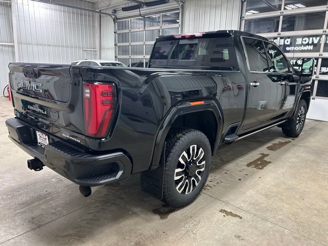 Used 2024 GMC Sierra 3500 Denali Ultimate AWD/4WD image 4