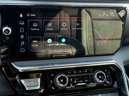 Used 2026 GMC Sierra 3500 Denali w/ Technology Package image 24