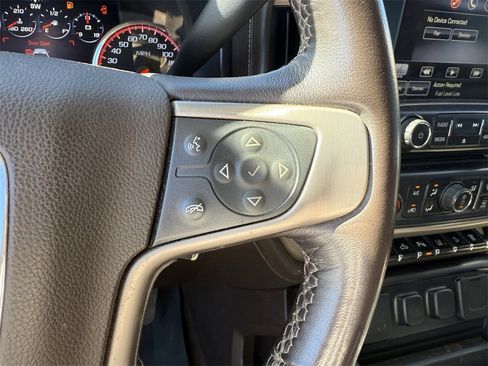 Used 2015 GMC Sierra 2500 Denali w/ Duramax Plus Package image 15