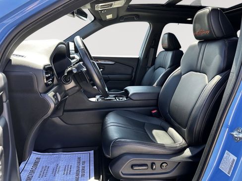 Certified 2024 Honda Pilot TrailSport image 7