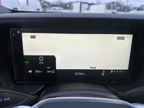 Used 2025 GMC Terrain Elevation image 32