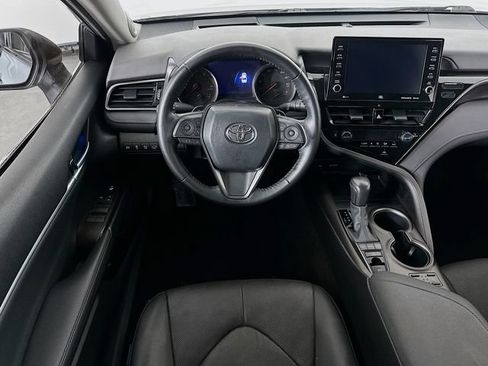 Used 2023 Toyota Camry XSE w/ Navigation Package FWD image 4