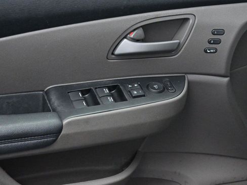 Used 2013 Honda Odyssey Touring image 12