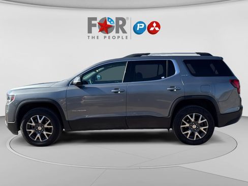 Used 2022 GMC Acadia SLE w/ Driver Convenience Package FWD image 2