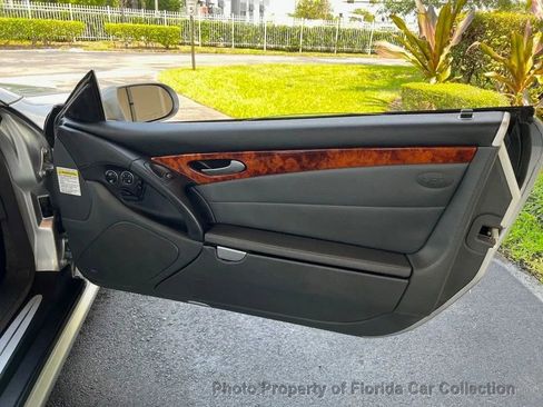 Used 2006 Mercedes-Benz SL 500 image 40