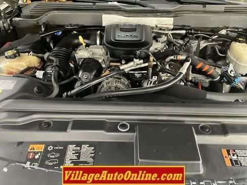 Used 2015 Chevrolet Silverado 2500 LTZ w/ Duramax Plus Package AWD/4WD image 38