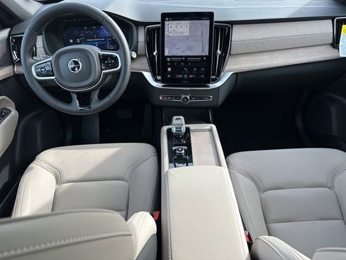 New 2026 Volvo XC90 B6 Core w/ Protection Package Premier image 11