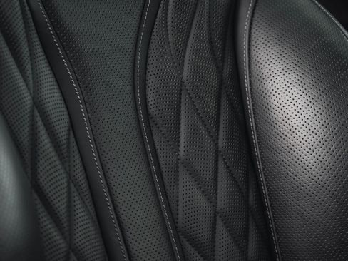 Used 2015 Mercedes-Benz S 63 AMG 4MATIC Coupe image 53