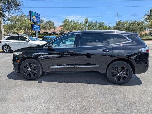 Used 2024 Buick Enclave Essence w/ Sport Touring Edition image 4