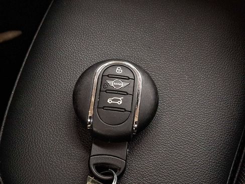 Certified 2023 MINI Cooper S image 22