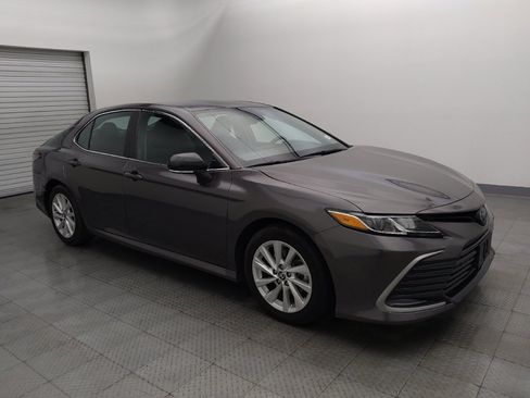 Used 2023 Toyota Camry LE FWD image 11