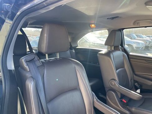 Used 2019 Honda Odyssey EX-L image 6