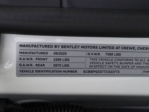 New 2026 Bentley Flying Spur Plug-In Hybrid image 38