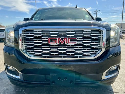 Used 2019 GMC Yukon XL Denali w/ Denali Ultimate Package image 9