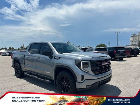 Used 2026 GMC Sierra 1500 Elevation w/ Elevation Select Package RWD image 2