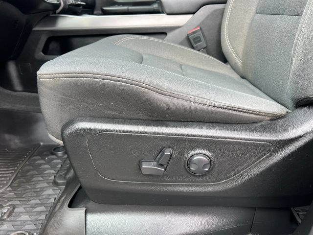 Used 2023 RAM 1500 Big Horn AWD/4WD image 13