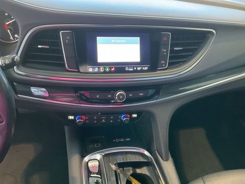 Used 2024 Buick Enclave Premium image 14