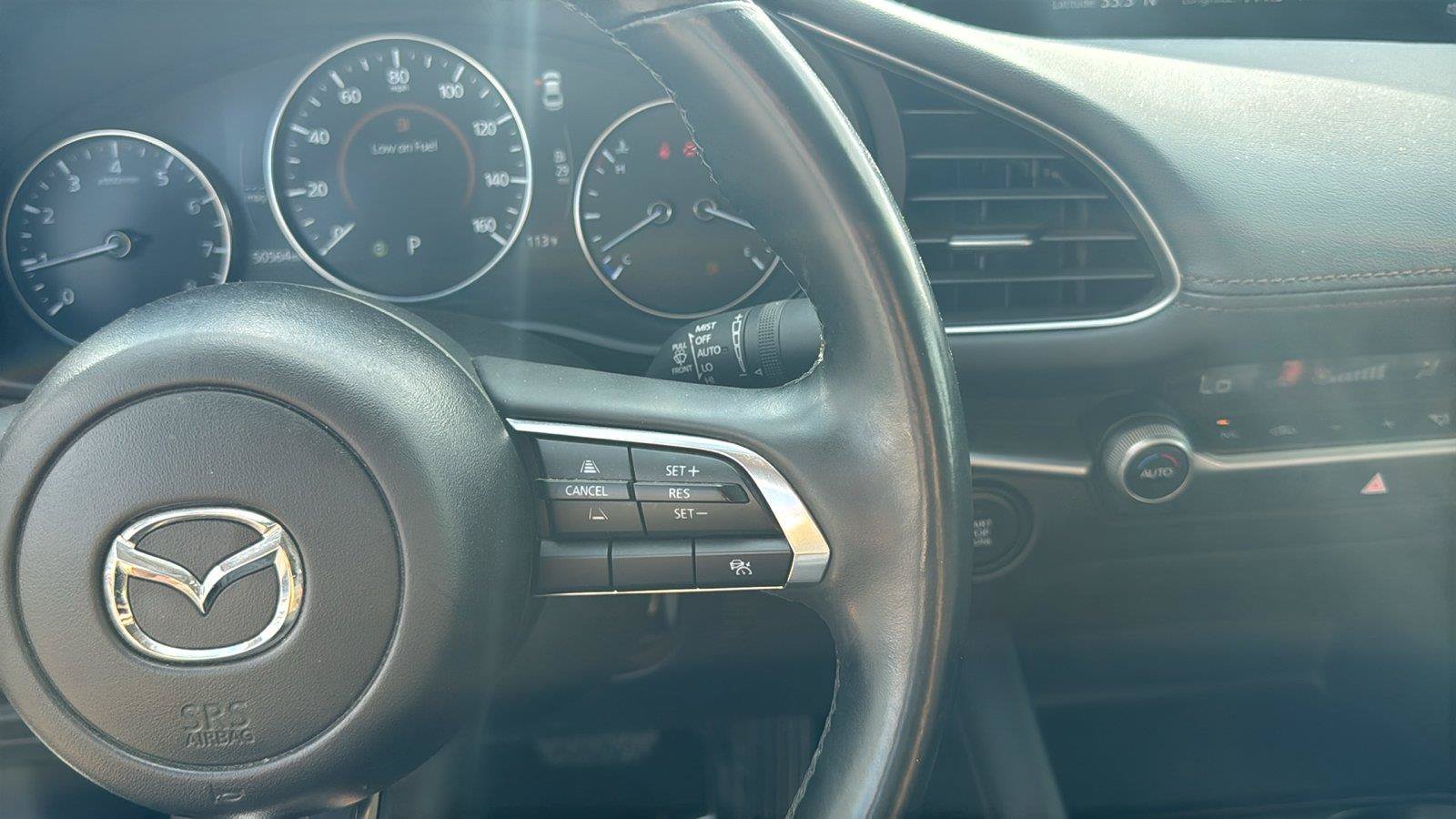 Used 2024 MAZDA MAZDA3 s FWD image 14