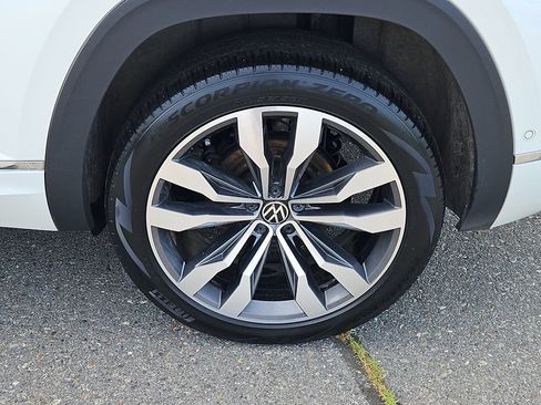 Used 2023 Volkswagen Atlas Cross Sport SEL Premium R-Line AWD/4WD image 8