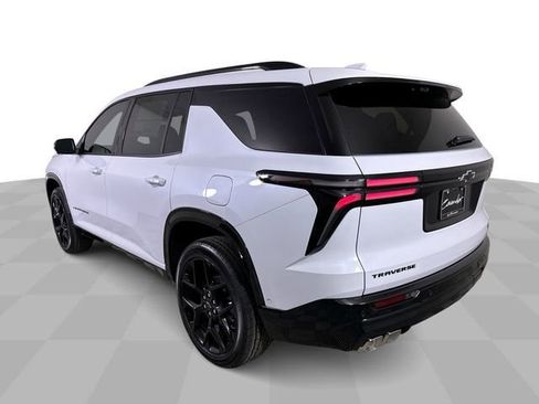 New 2026 Chevrolet Traverse RS w/ LPO, Floor Liner Package FWD image 6